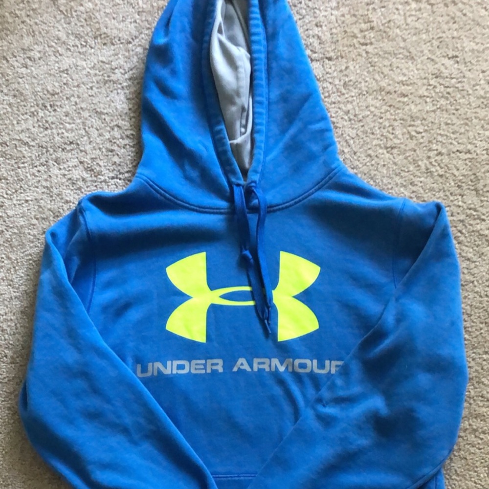 Small Under Armour Hoodie